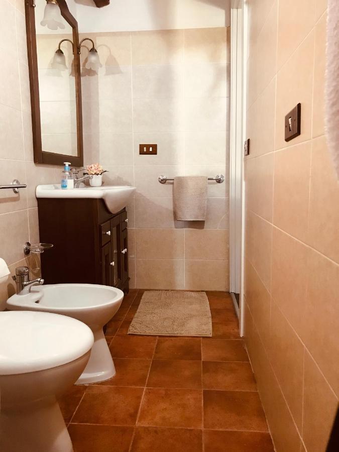 Villa Anita 산 미켈레 살렌티노 외부 사진